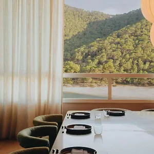 Mondrian Ibiza 5* Cala Llonga (Ibiza)